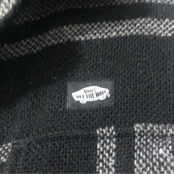 Vans Coat - Picture 4 of 4